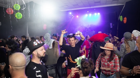 Purim22-109_websize.jpg